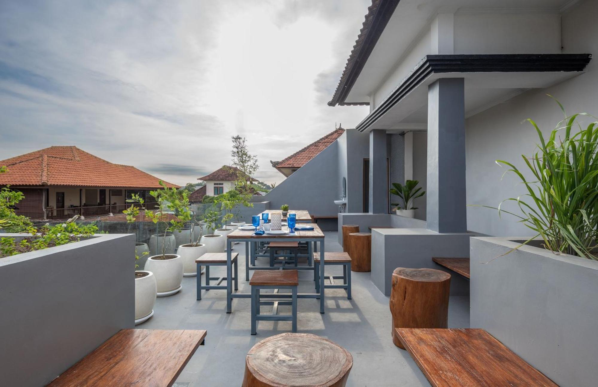 Verdant Bali Sekar Sari Denpasar  Exterior photo